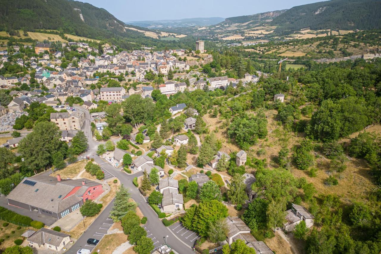 Village De Gites De Chanac Exterior photo