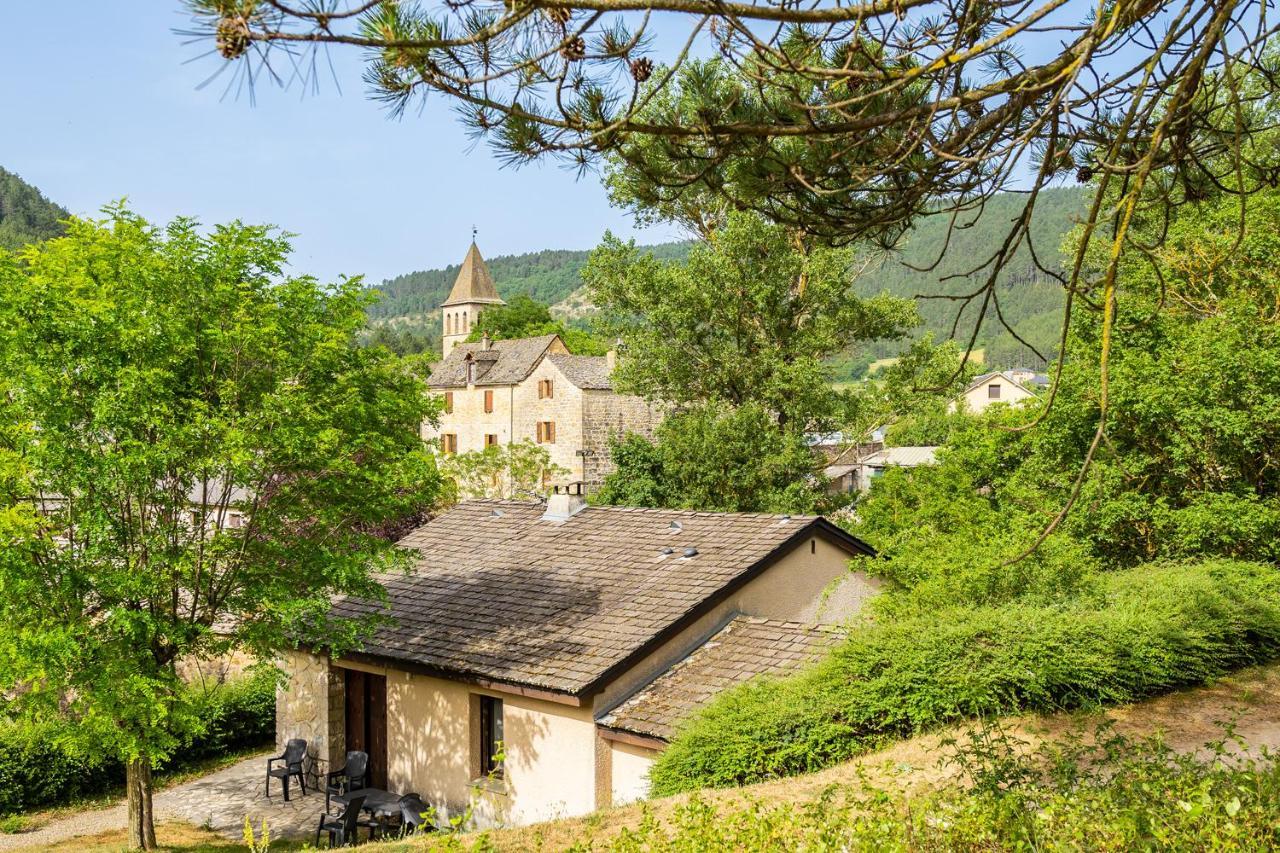 Village De Gites De Chanac Exterior photo
